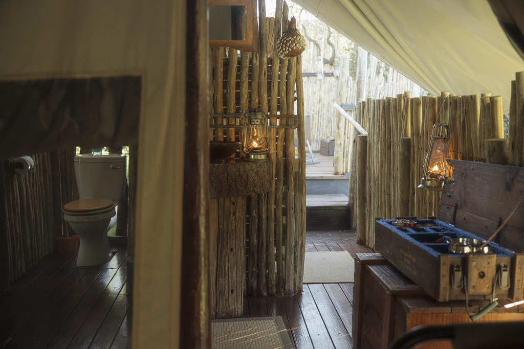 Quatermain's 1920's Safari Camp   Amakhala Game Reserve25