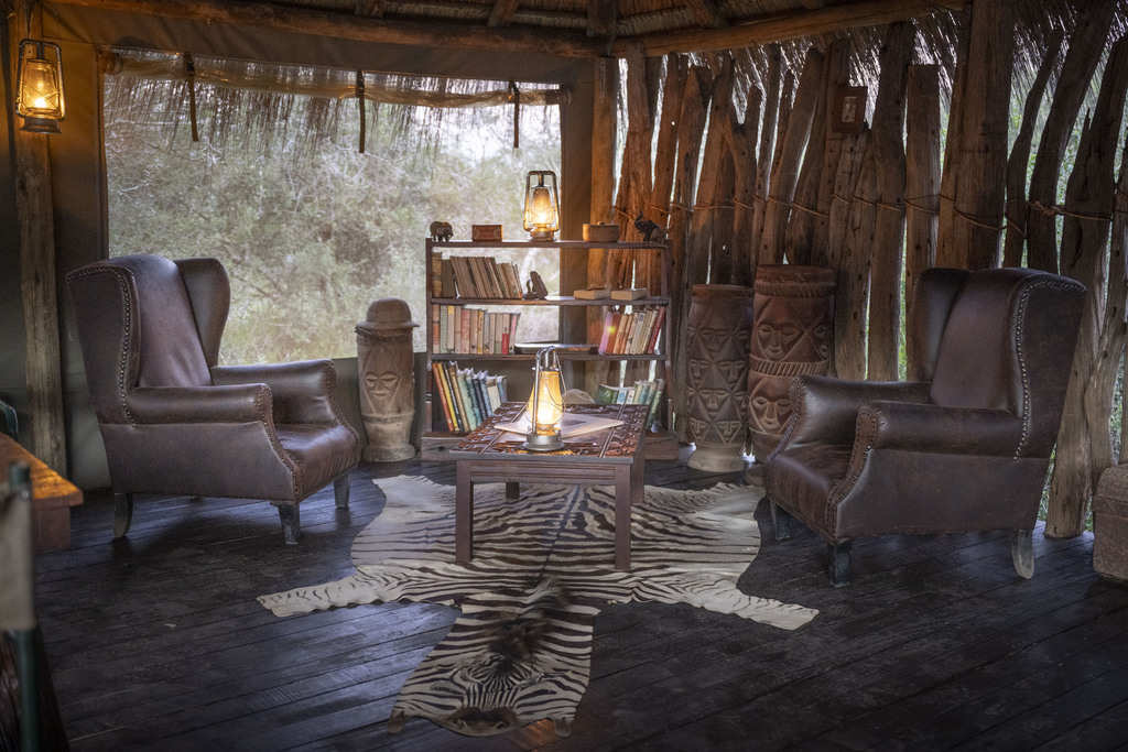 Quatermain's 1920's Safari Camp   Amakhala Game Reserve37